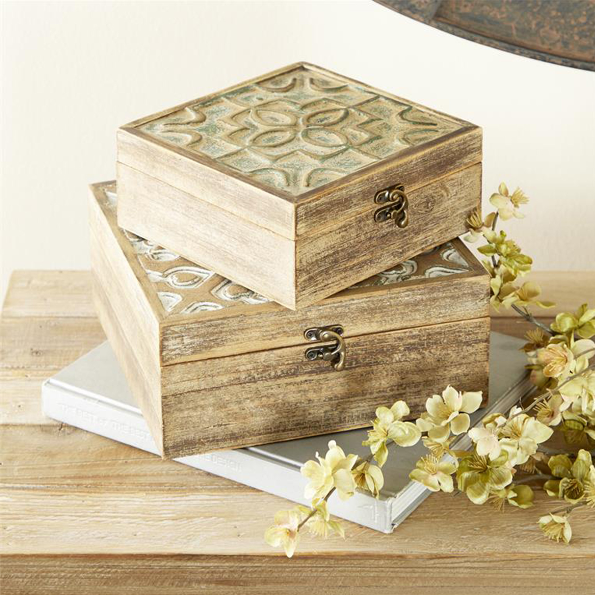 <small>Caja</small><br> <b>San Diego Madera Tallada</b> - Imagen 5